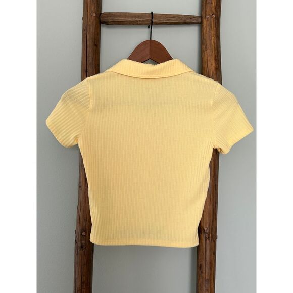 Hollister Yellow Ribbed Crop Button-Up Polo Top Short Sleeve Summer Y2K Style - Picture 2 of 3